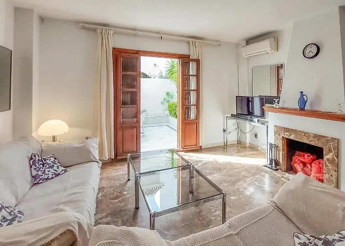 Apartment Beautiful In Estepona