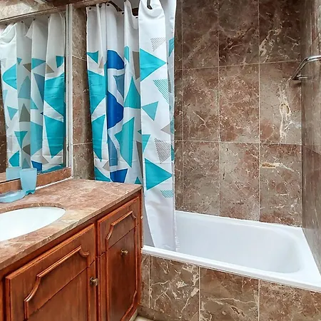 דירה Beautiful In אסטפונה